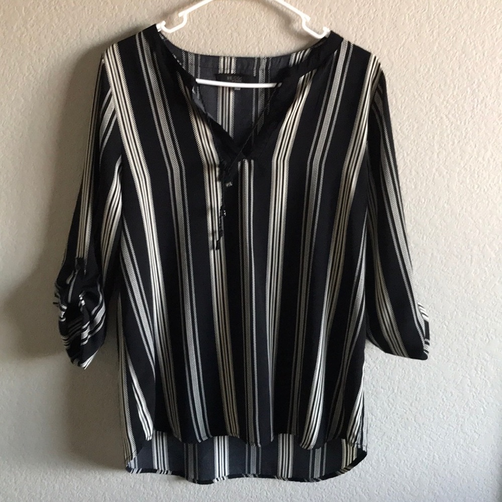 Striped business casual shirt